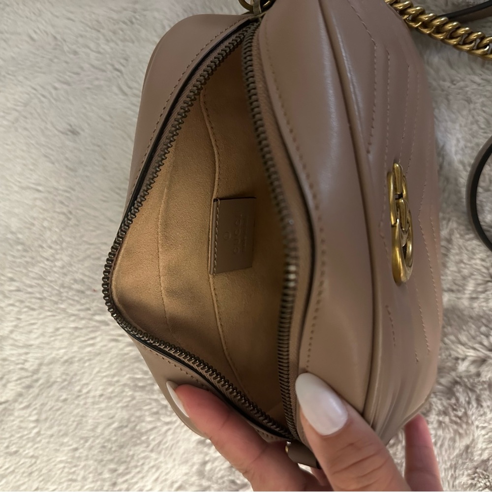 GUCCI GG MARMONT MINI SHOULDER BAG - Picture 9 of 9